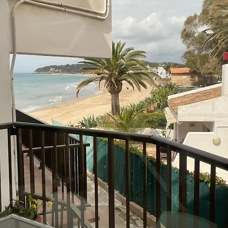 Altafulla, Primera Linea De Mar Con Acceso Directo A La Playa